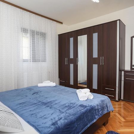 טרוגיר Apartments Marinero מראה חיצוני תמונה
