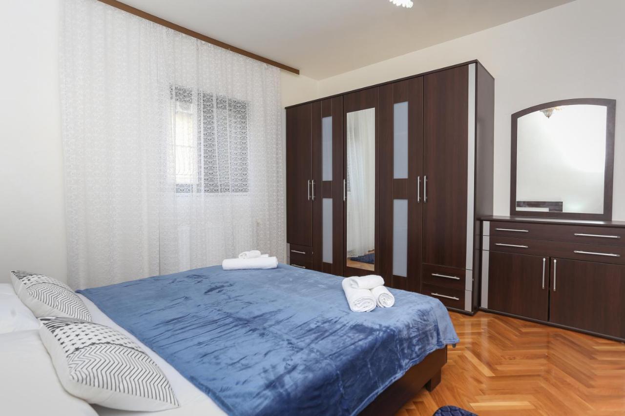 טרוגיר Apartments Marinero מראה חיצוני תמונה