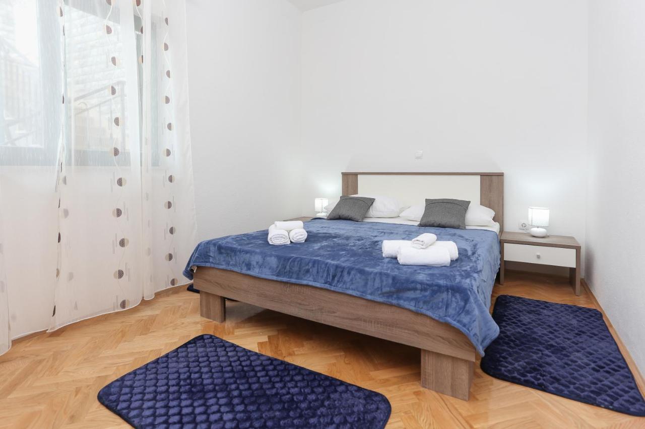 טרוגיר Apartments Marinero מראה חיצוני תמונה
